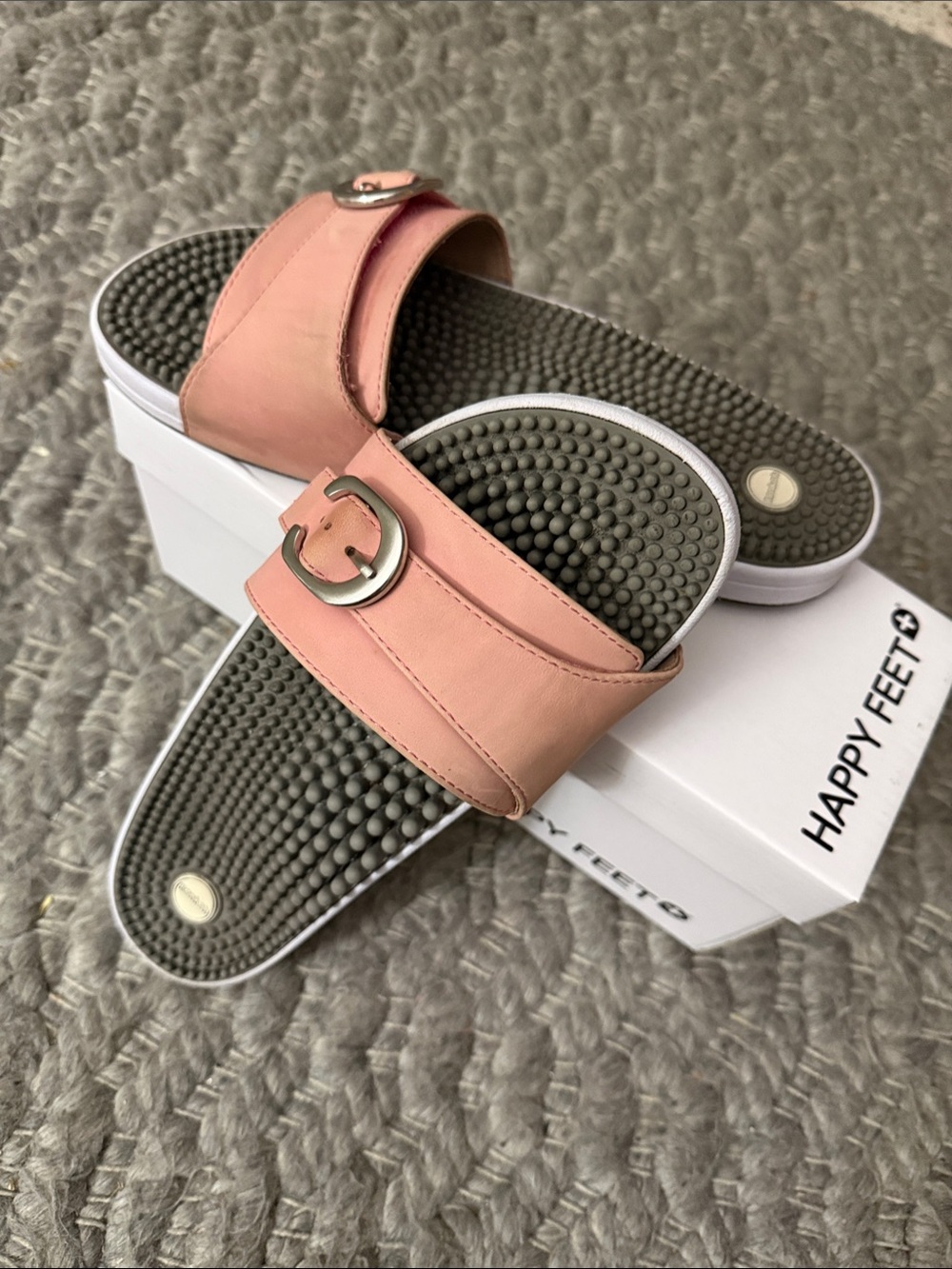 KENKOH  Vibe Acupressure Sliders Pink Adjustable Buckle Massage Slide Sandals